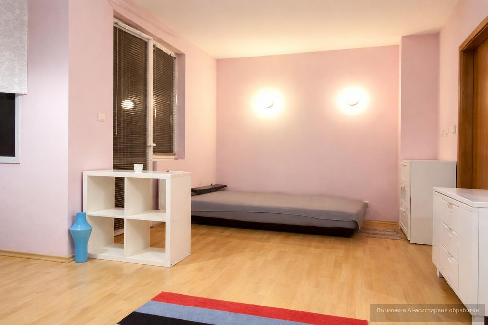 Дава се под наем Едностаен апартамент в София, Гоце Делчев - 38 кв.м за 497.25 € - Снимка #1