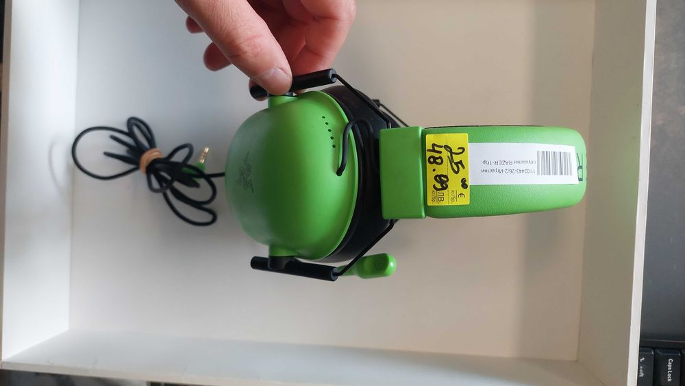 ЖИЧНИ слушалки RAZER