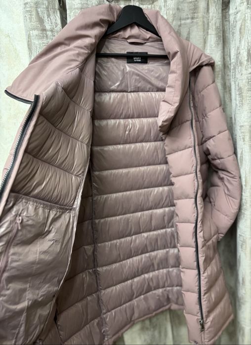 Оригинална парка на DKNY