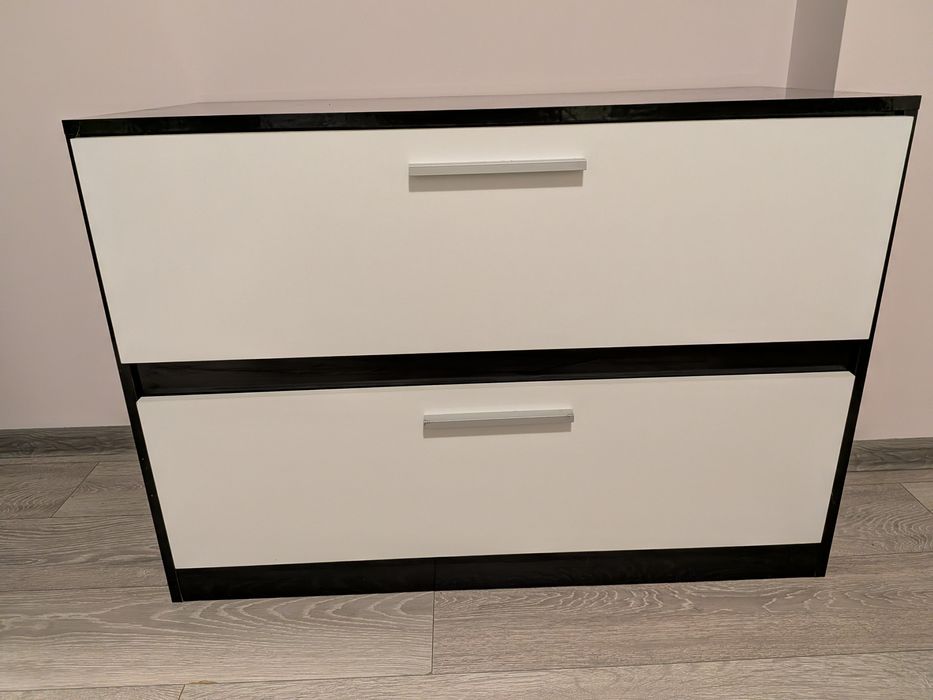 Мебели за спалня