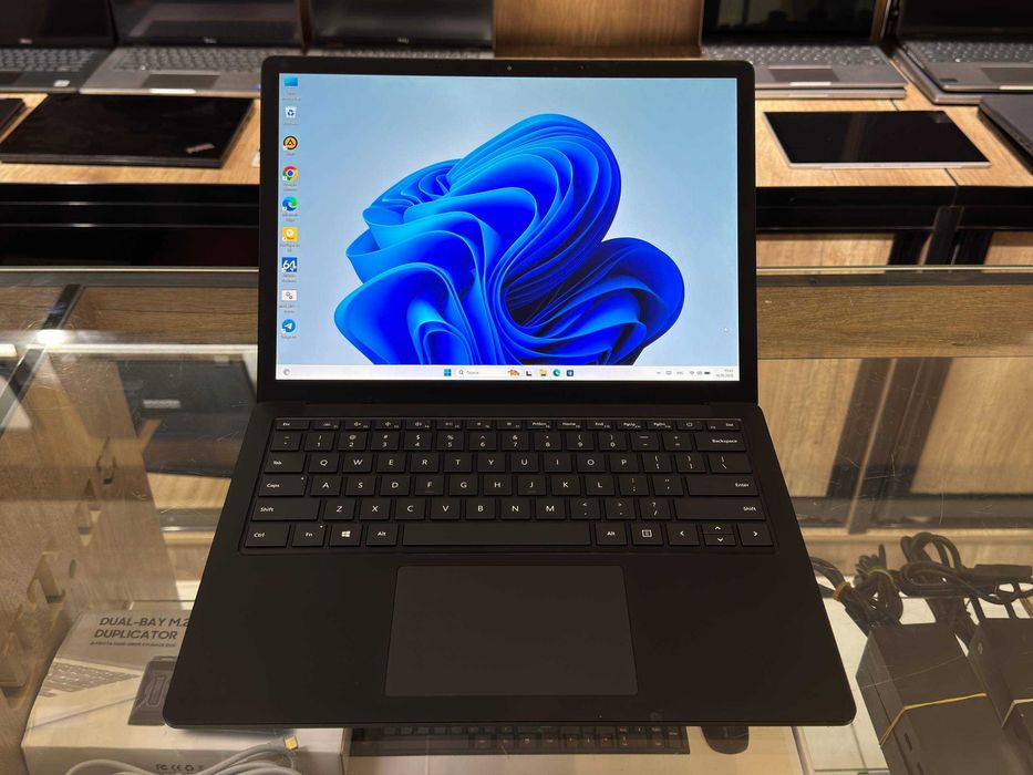 MICROSOFT SURFACE LAPTOP 4 CORE i7-1185G7 ram 16 ssd 256 Сенсорный