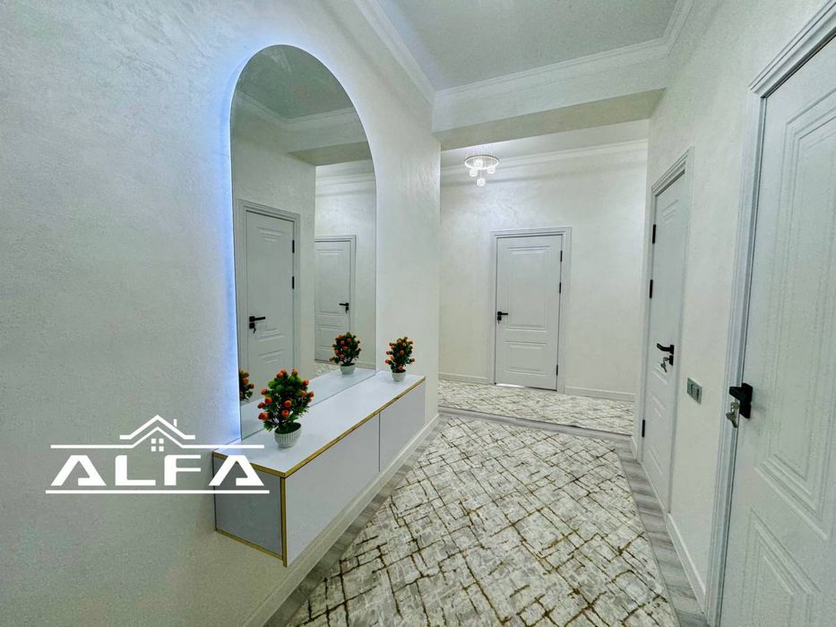 3 xonali 95m2 7-qavat kvartira sotiladi