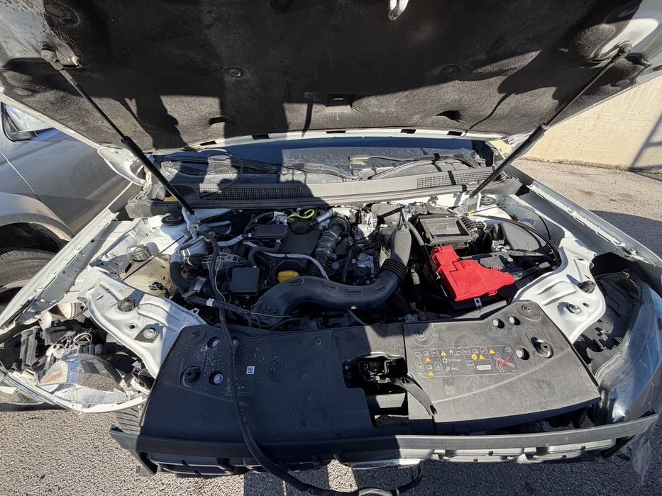 Dacia Duster 1.5 dci 2021 НА ЧАСТИ