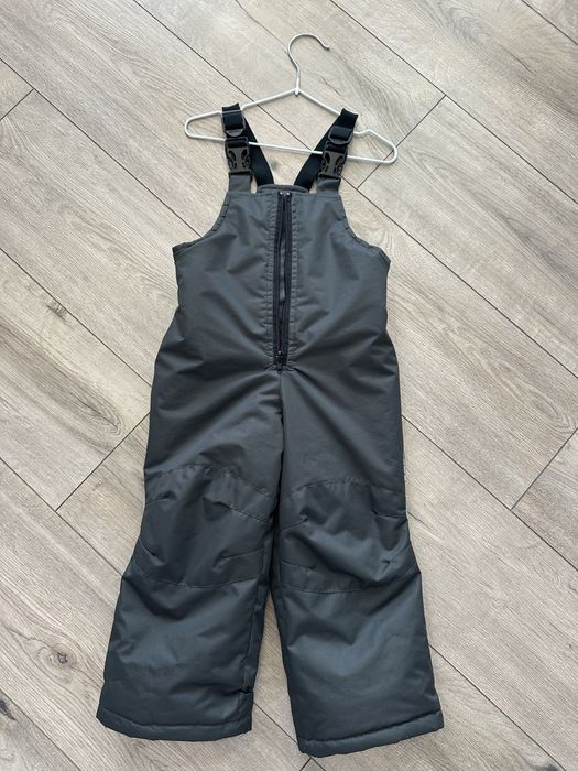 Продам куртку с полукомбинезоном