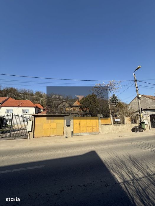 Teren 1000 mp și casă lângă Aquapark ul Nymphaea din Oradea