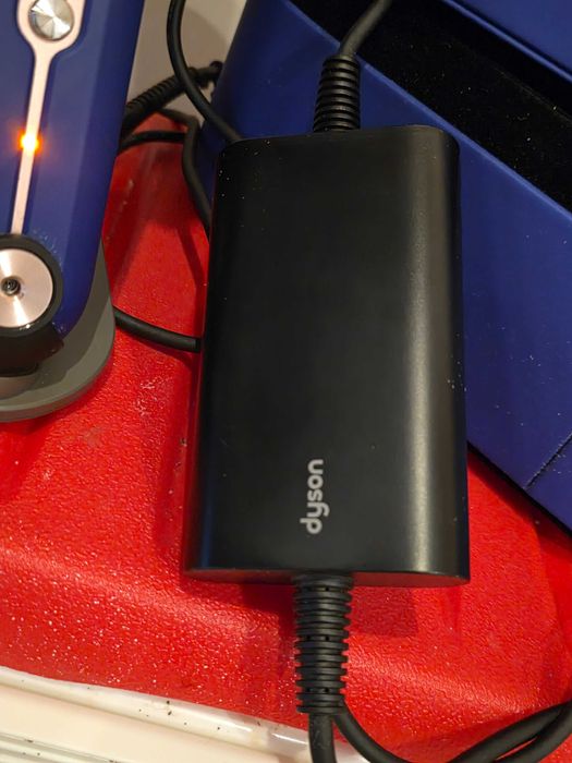 Безжична Преса за коса Dyson HS07 Corrale - чисто нова