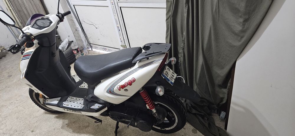 Скутер 50кубика TAORUS