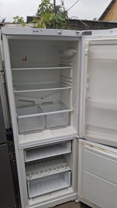 Срочно! Продам холодильник!