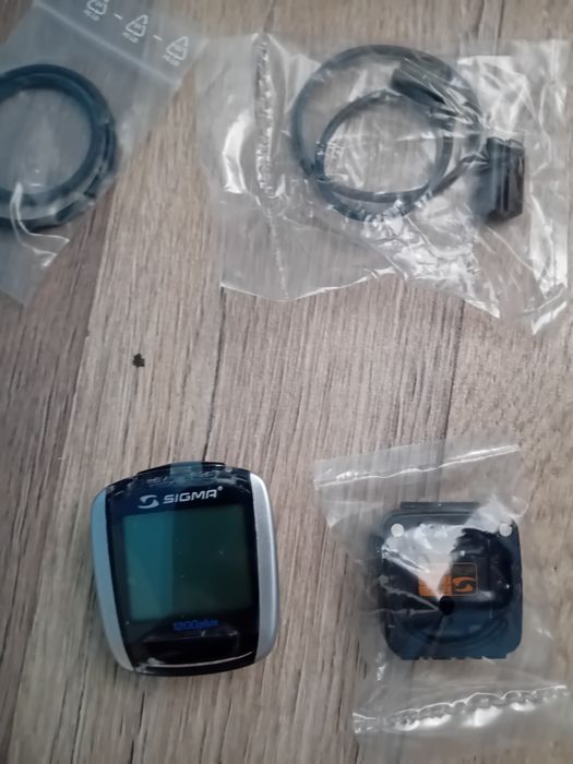 Vând ciclocomputer Sigma 1200 plus- nou cu eticheta
