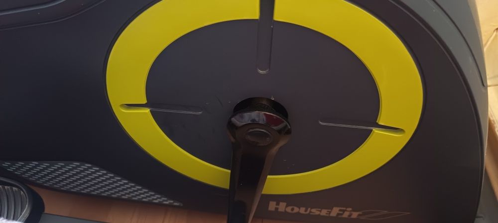 Эллиптический тренажёр