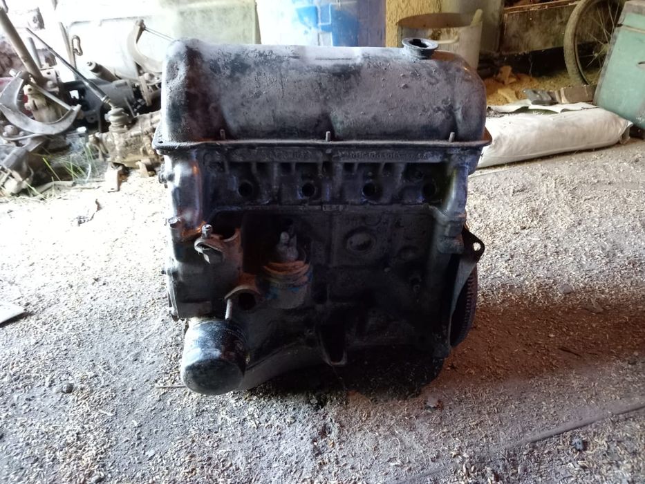 Двигатель, коробка передач
