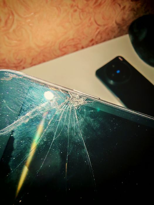 Iphone 6 (без айклауда наверное)