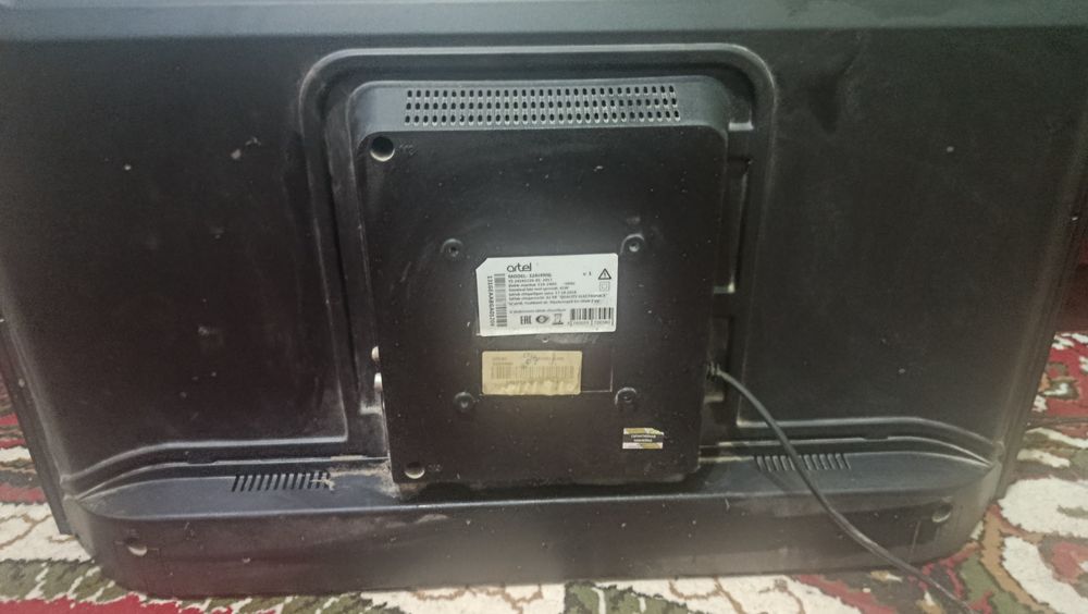 Artel 32 дюйм на запчаст