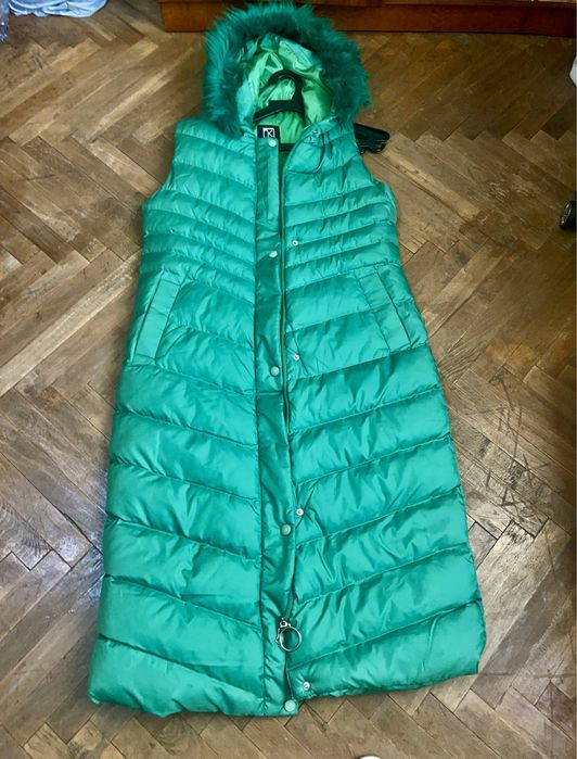 Vesta lunga dama noua fara eticheta