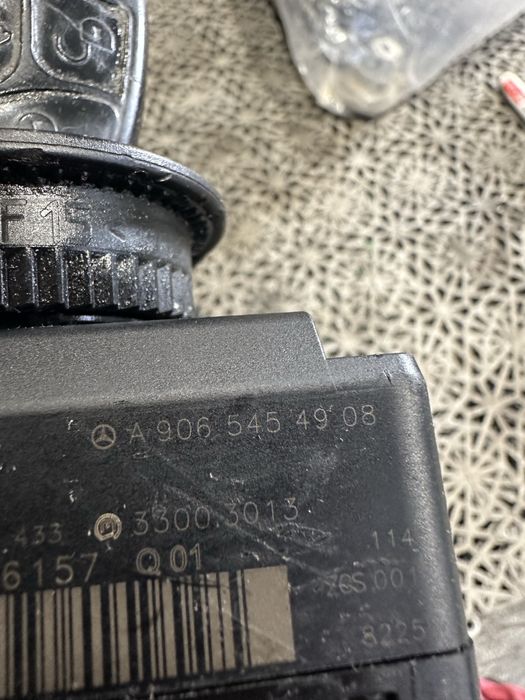 Contact cu cheie Mercedes Sprinter w906 A9069003403 A9065454908