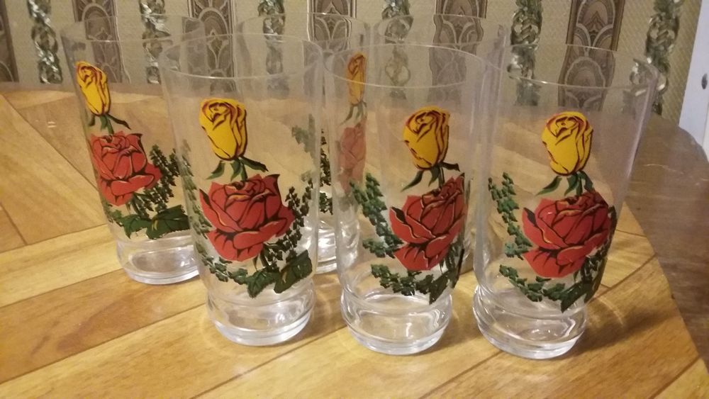 Стаканы для напитков, рюмки разные наборы