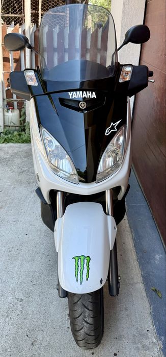 XMax   250 yamaha