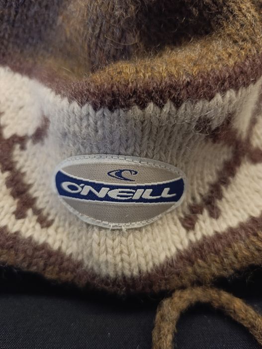 Зимна шапка O'Neill