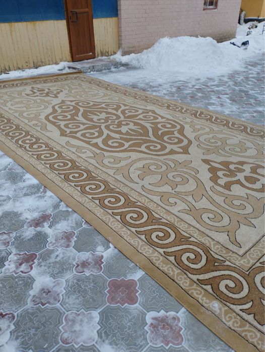 продаются ковры в отличном состоянии