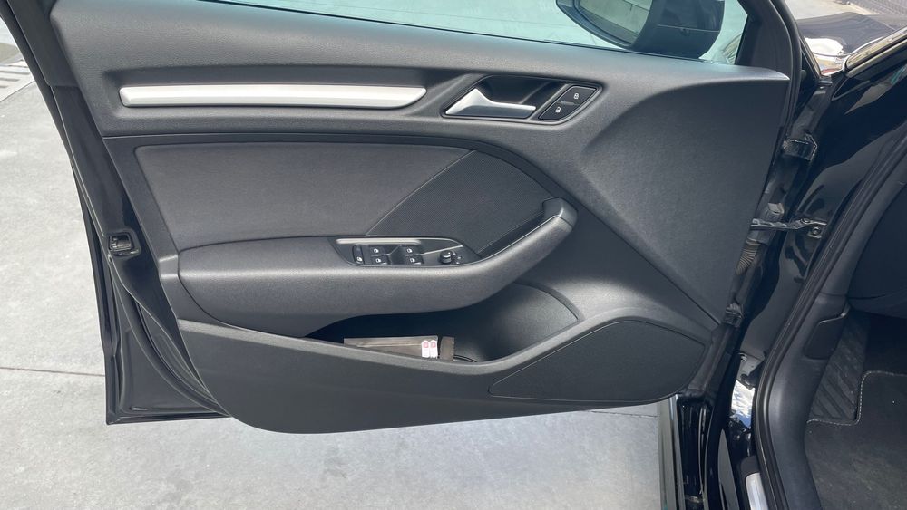 Салон за audi a3 8v recaro  подгрев с кори и подлакътник
