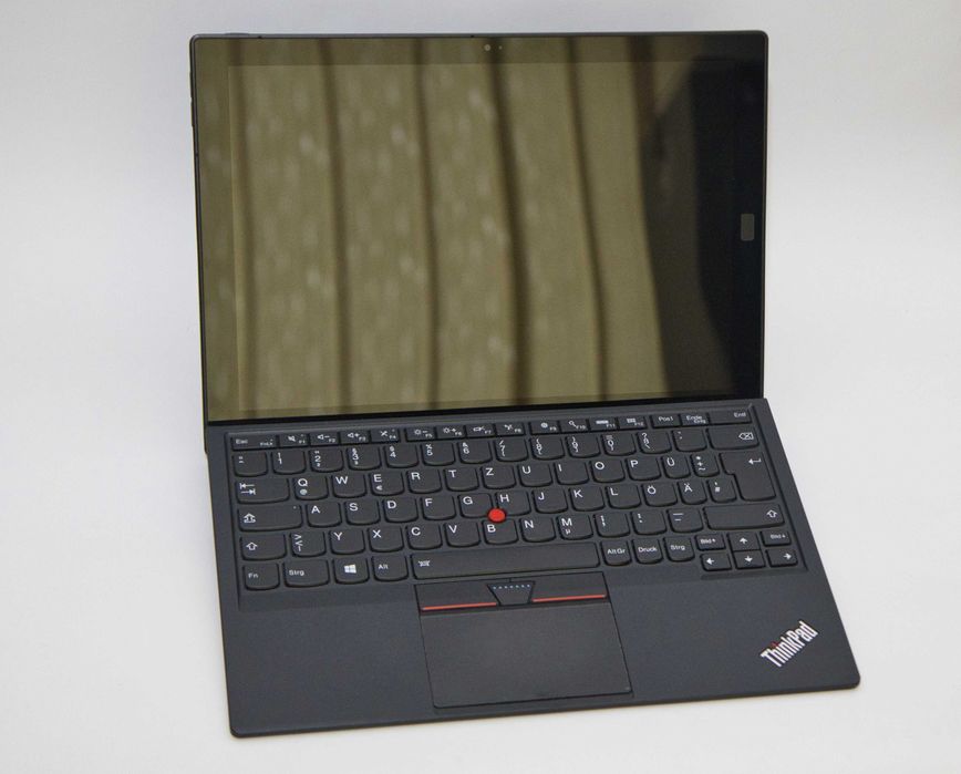 Лаптоп/Таблет Lenovo ThinkPad X1 Tablet, 8GB ,12" 2160x1440