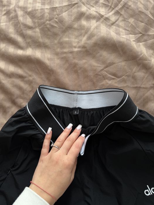 Pantaloni scurti Alo Yoga