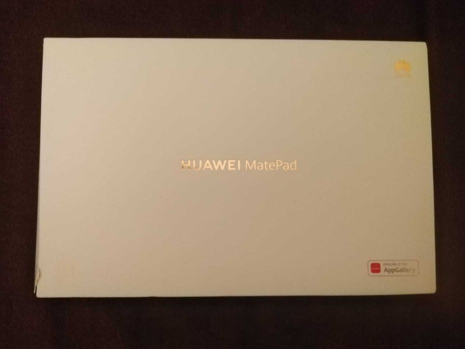 Vand Tableta Huawei MatePad 10.4, 4GB RAM, 128 GB cu tastatura