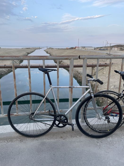 Song friends fixed gear