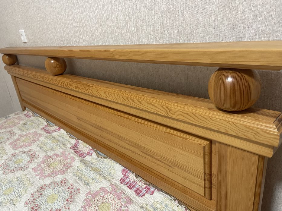 Продам кровать двуспальная