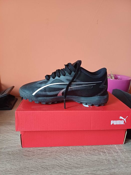 Продавам фудболни стоножки