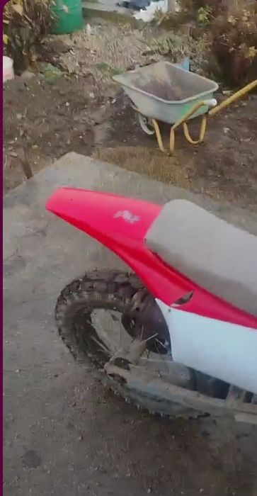 Motorul bună 125ccm