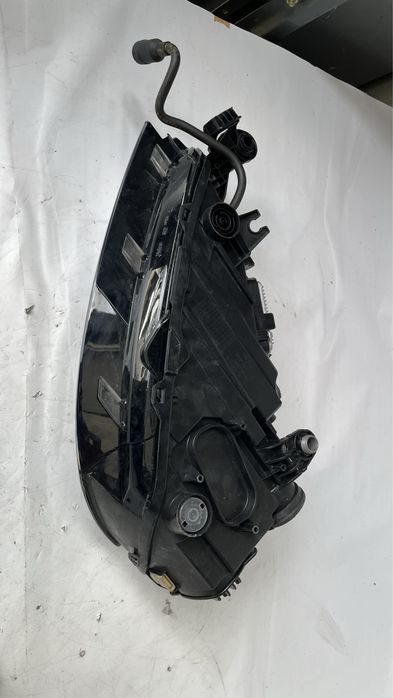 Десен фар Skoda Fabia 4