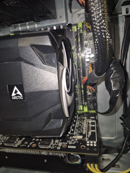 Xeon E5-2696 v3 + Machinist X99 PR9-H + Arctic cooler