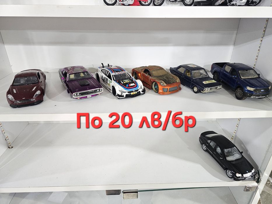 Модели - 1/18-  1/24