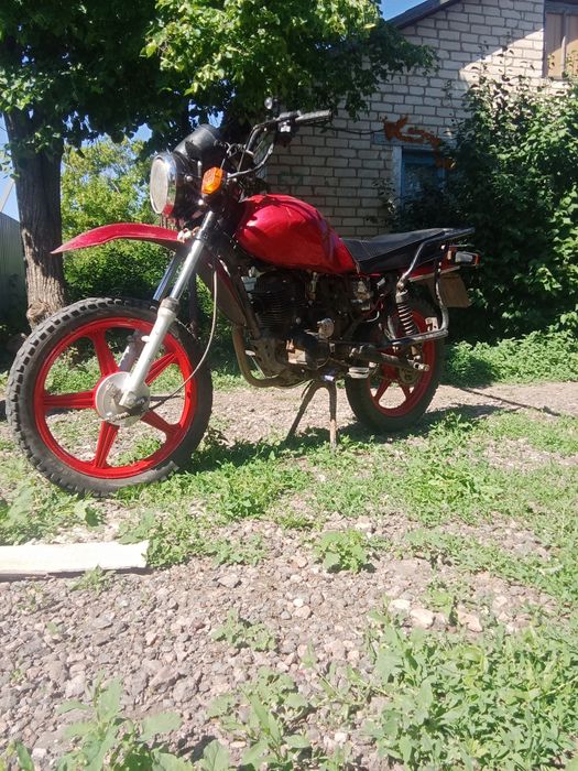 Продам мотоцикл yaqi 200cc