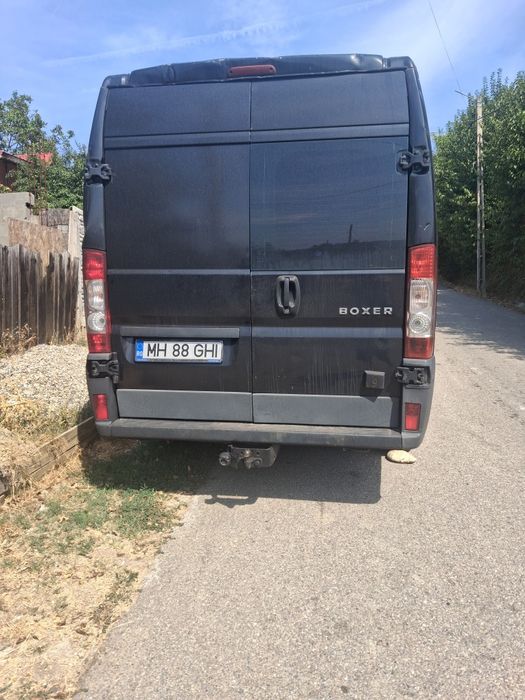 Vand sau dezmembrez Peugeot boxer 3.0 iveco