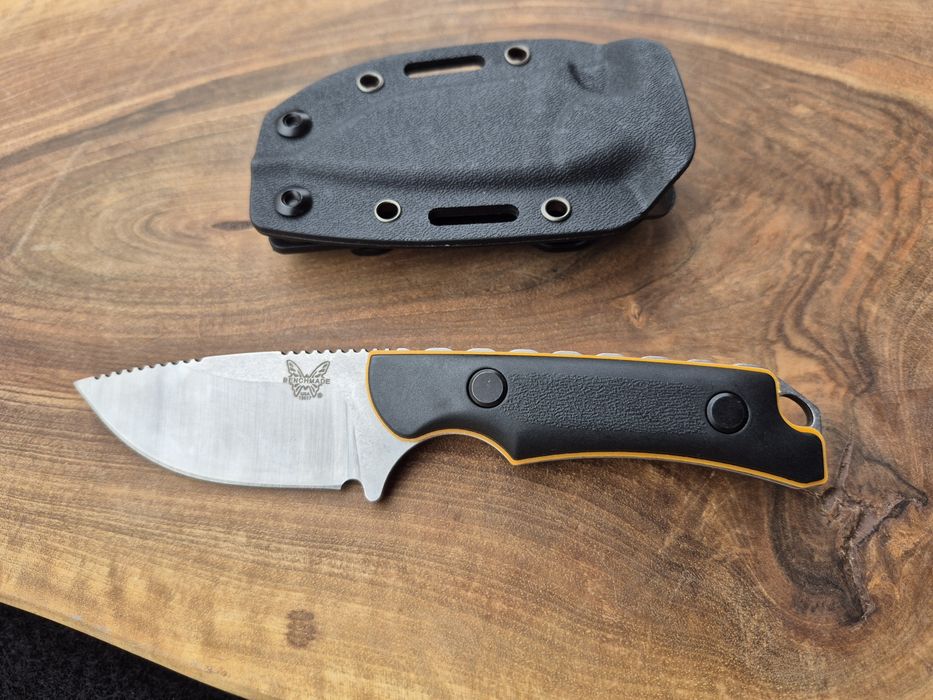 Компактен тактически нож Benchmade Hidden Canyon Hunter 15017 ,два цвя