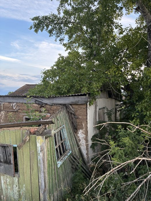 Участок, дом  в Имантау