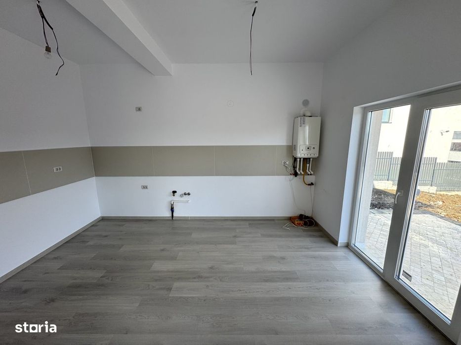 570mp teren!BECI de 30mp!ASFALT!CANALIZ!VilaPopasPacurari-ValeaLupului