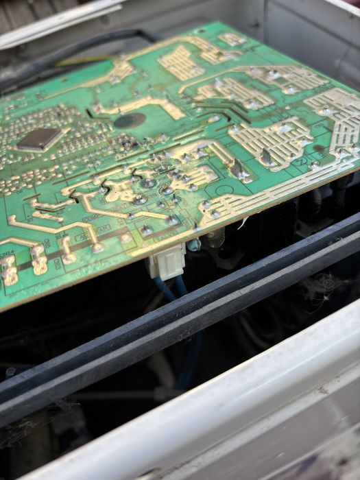 Reparatii placi electronice, AC, TV, AV, Xbox, PS, Haier, Beko