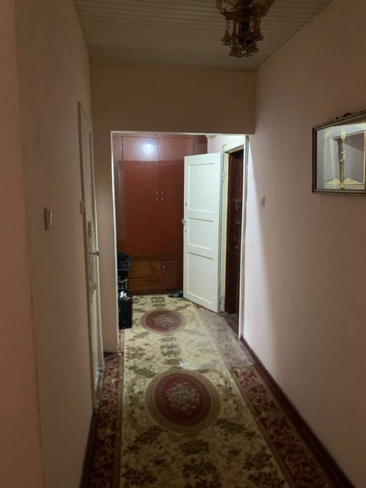 Продаётся  2/1/4 м-в Куйлюк 4, ор=р м.Матонат