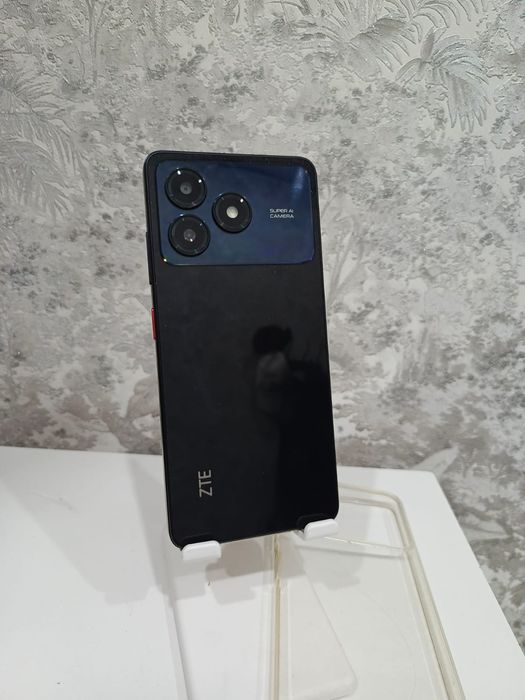 Телефон ZTE Blade A36