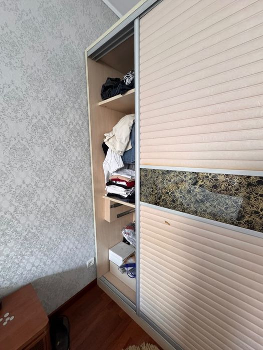 Продам шкаф для одежды