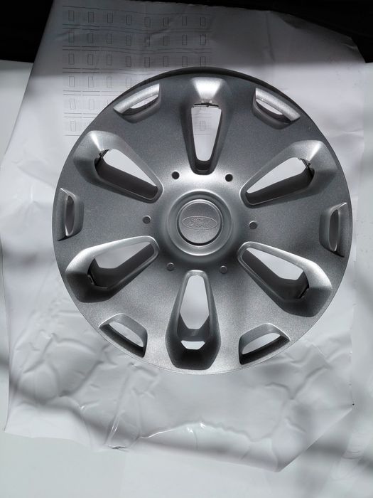 FORD/Форд Тас 14' оригинален FOMOCO