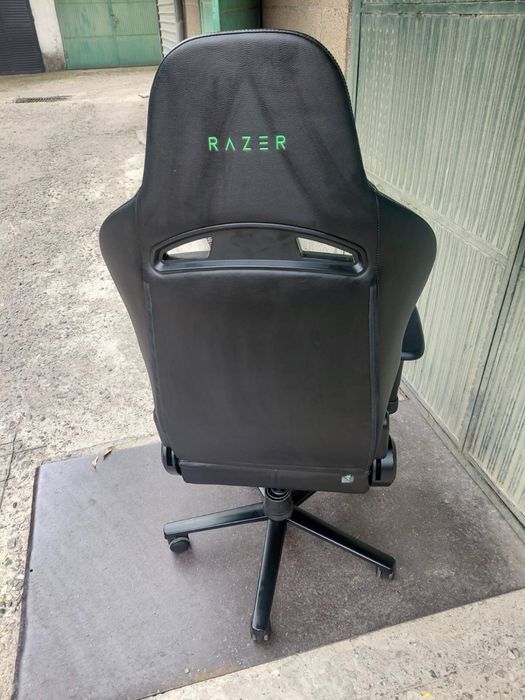 Гейминг стол Razer