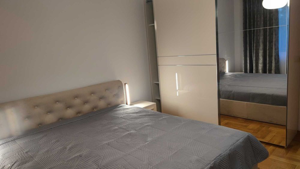 Дава се под наем Двустаен апартамент в София, Център - 65 кв.м за 850 € - Снимка #12