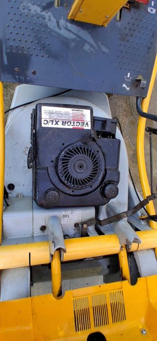 Tractoras de iarba