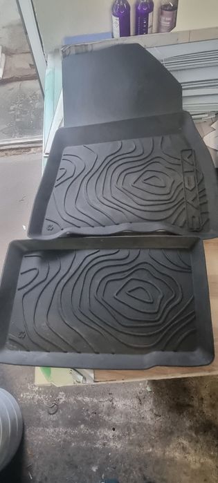 Covorase cauciuc pentru spate  Duster 3