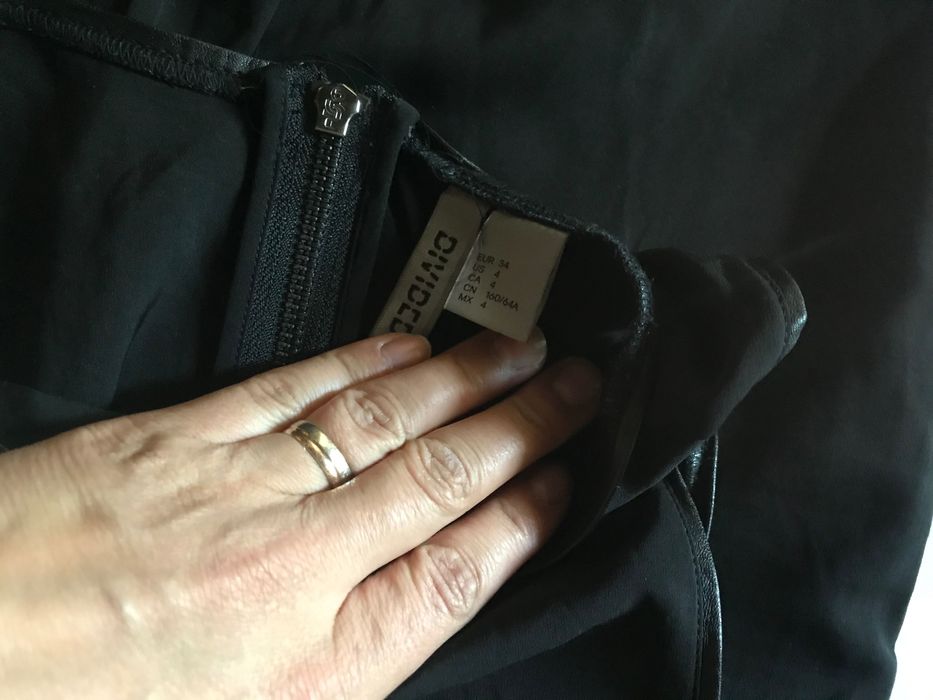 Salopeta neagră h&m Marimea 34- S