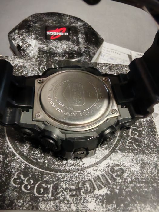 OKAZIE... GShock  GA 700 ca nou  plus un ceas   Casio GA 2100 preț 370 RON ambele